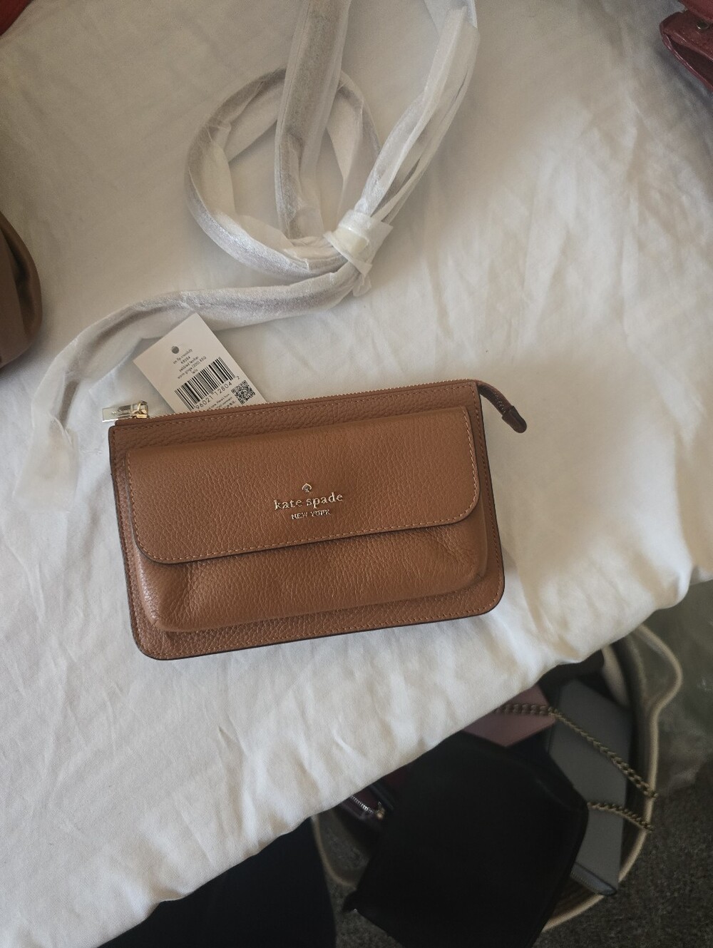 kate spade tan pebbled leather zip-around card wallet